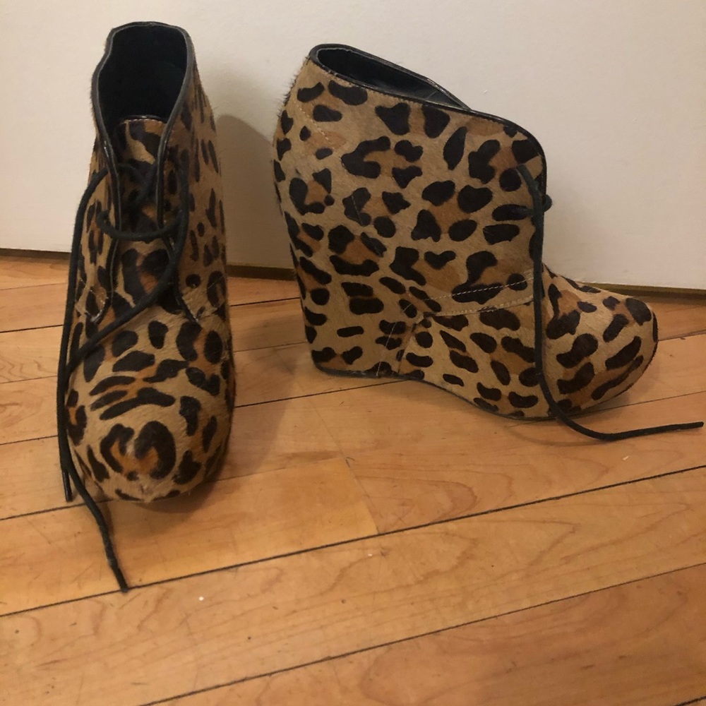 Steve Madden “Annie-L” Wedge Bootie